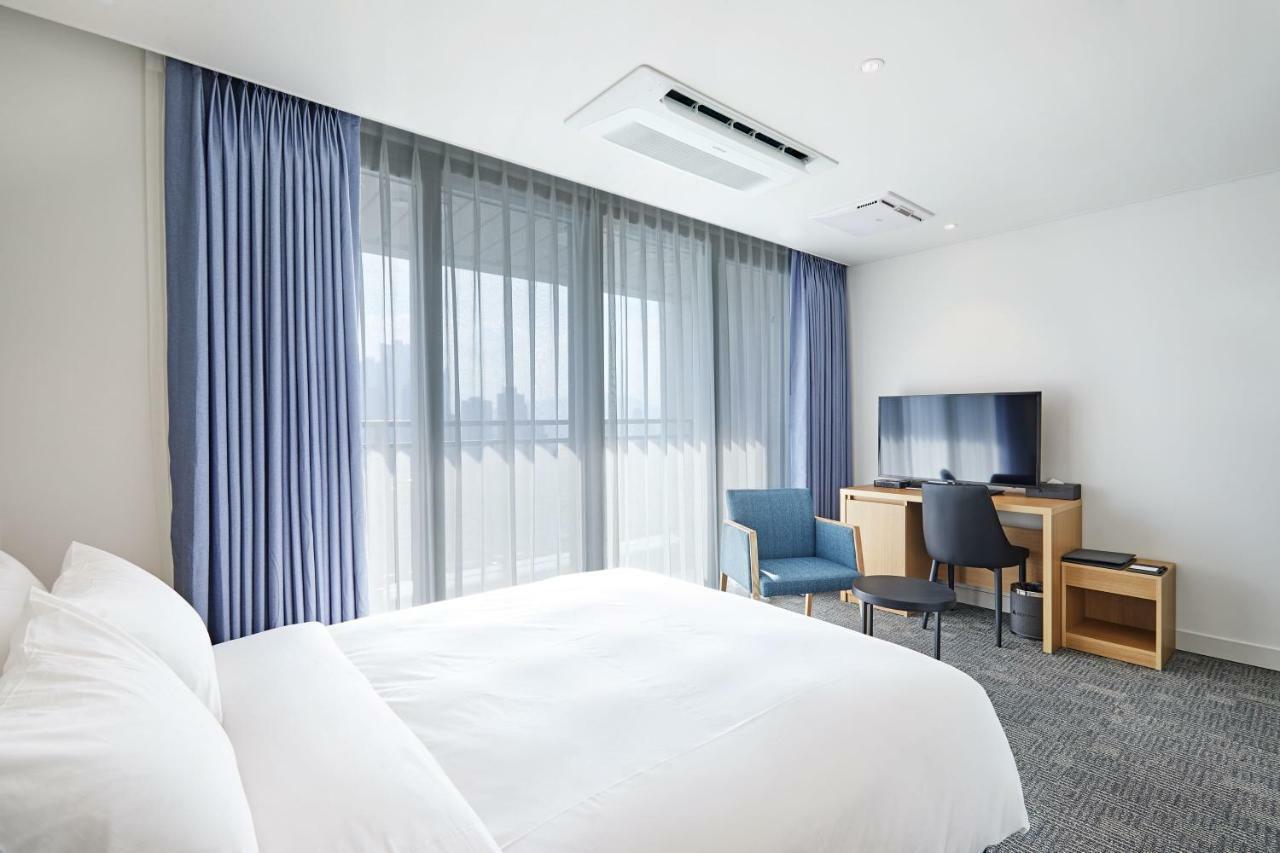 Lavi De Atlan Hotel Puszan Kültér fotó